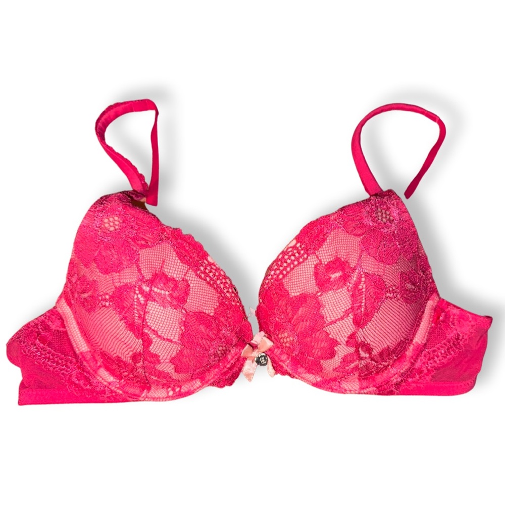 Victoria’s Secret Body by Victoria Lace Pushup Bra 36A